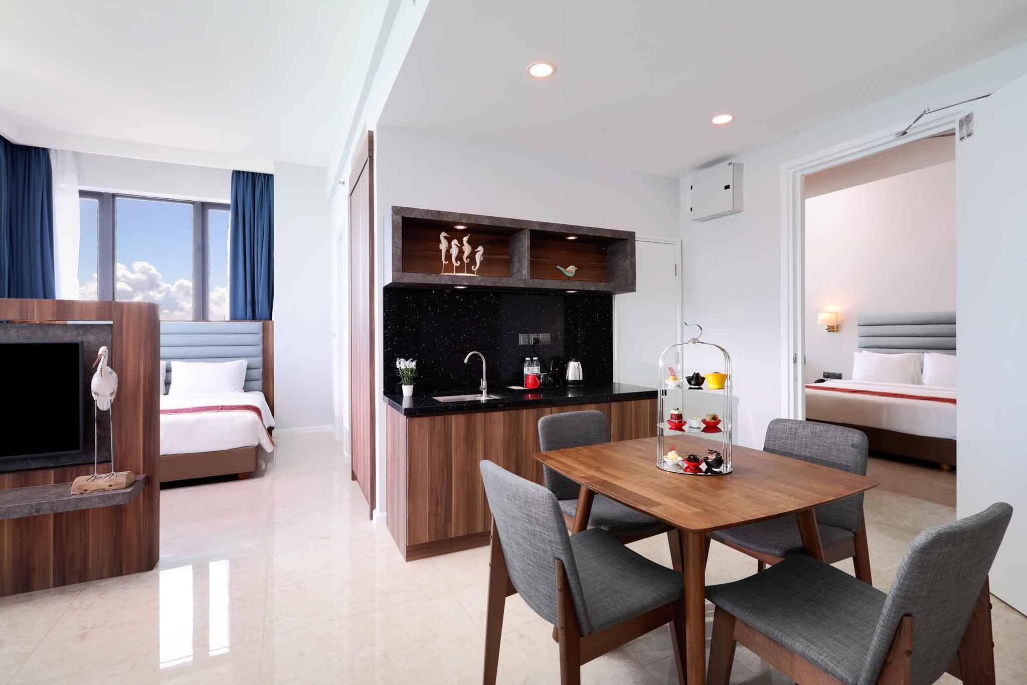 Hompton Hotel By The Beach George Town Exterior foto